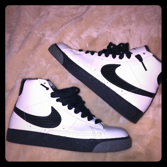 Nike Shoes - Nike high tops